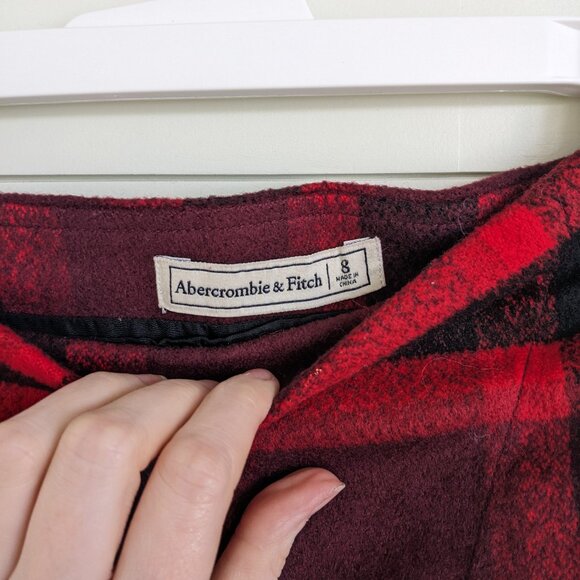 Abercrombie & Fitch Red Plaid Buffalo Mini Skirt - Picture 2 of 3
